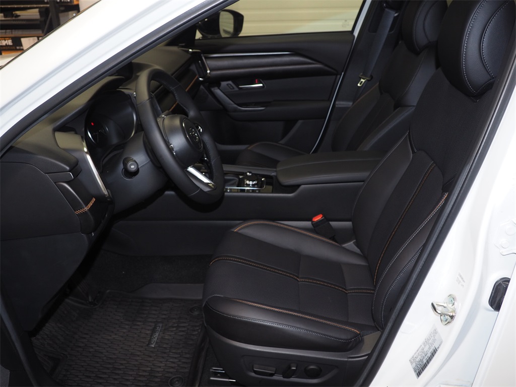 2025 Mazda CX-50 2.5 Premium Plus photo 3