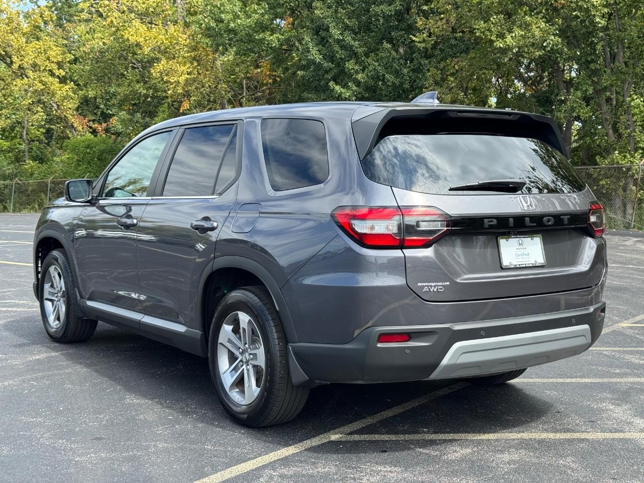 2025 Honda Pilot EX-L photo 4