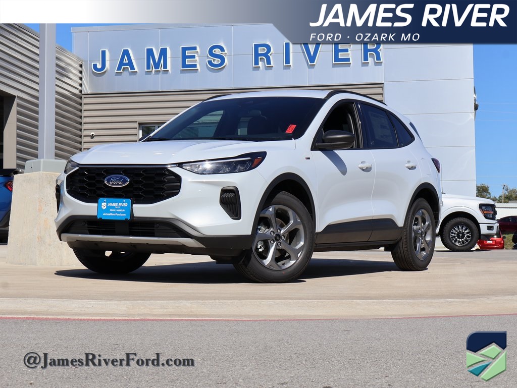 2026 Ford Escape ST-Line's photo