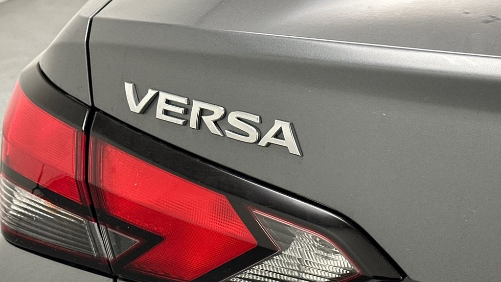 2025 Nissan Versa S photo 11