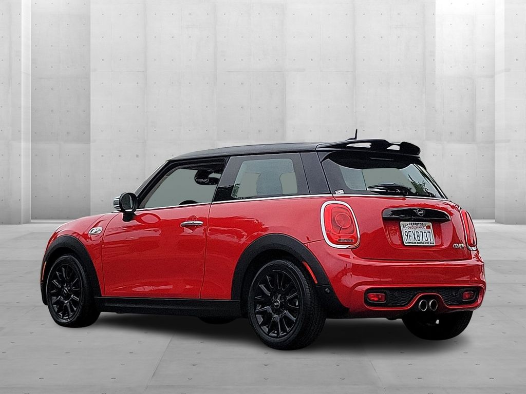 2019 Mini Cooper Hardtop S photo 2