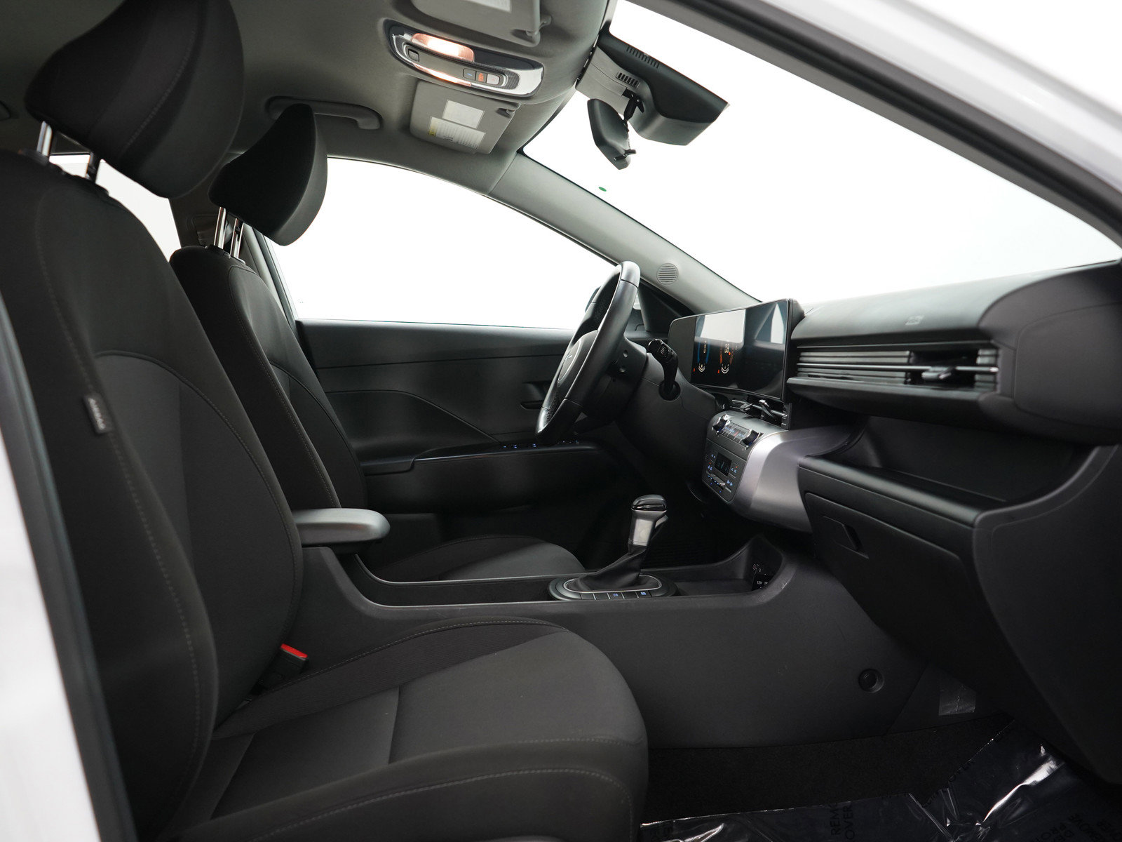 2024 Hyundai Kona SEL photo 10