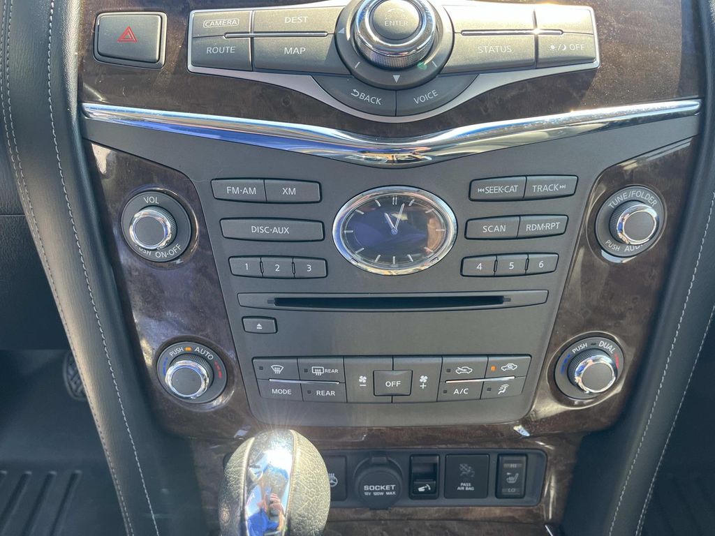 2015 Infiniti QX80 Base photo 23
