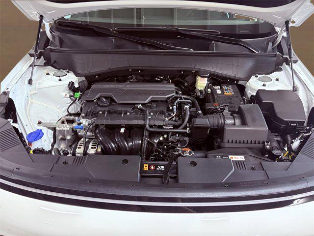 2025 Hyundai Kona SEL photo 24