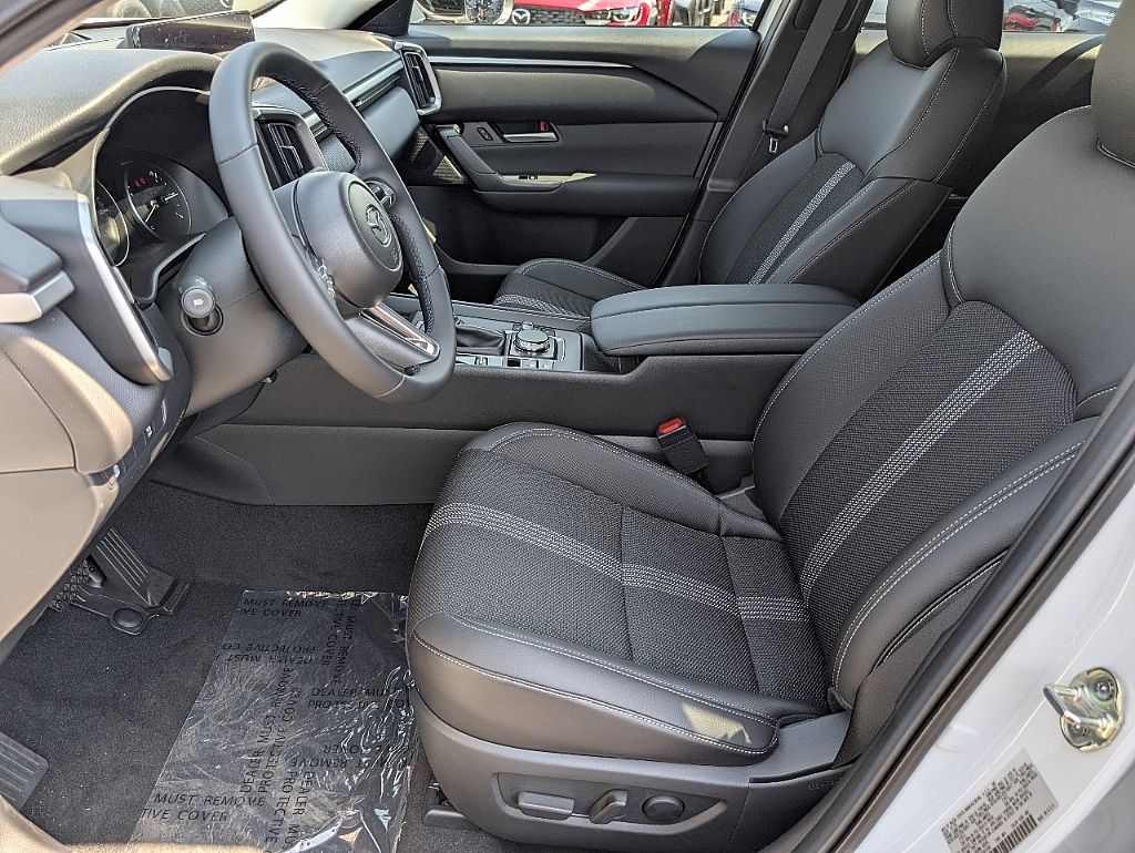 2025 Mazda CX-50 2.5 S Preferred photo 17