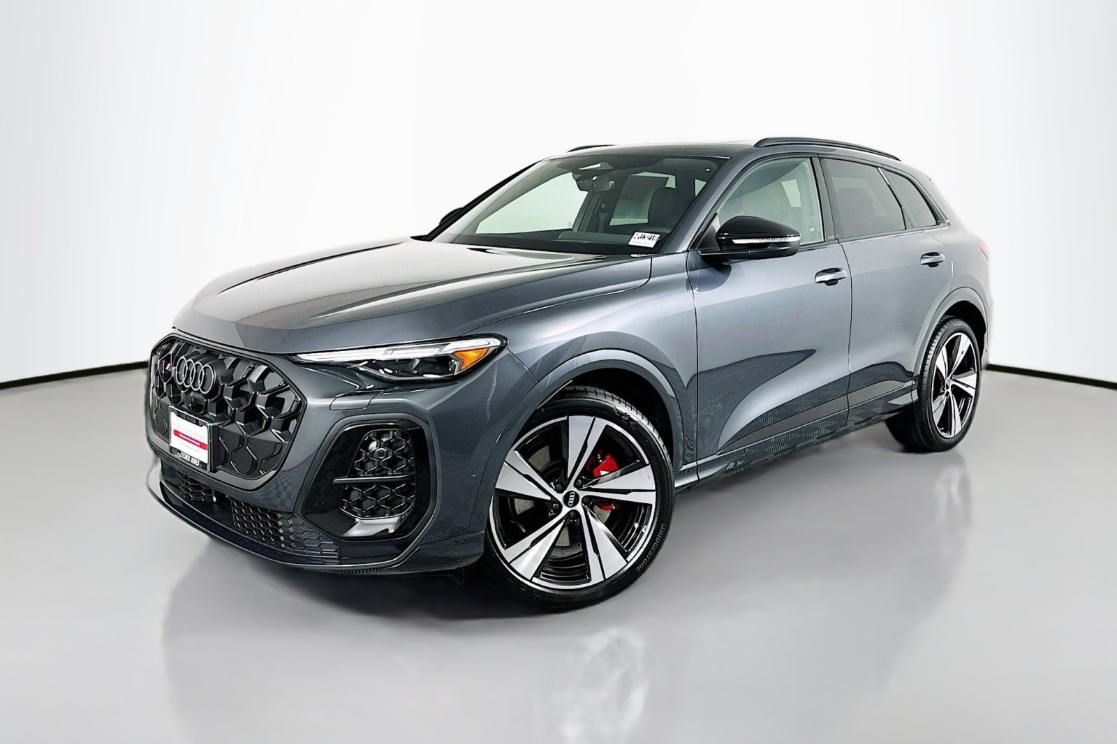 2025 Audi New SQ5 Premium Plus's photo