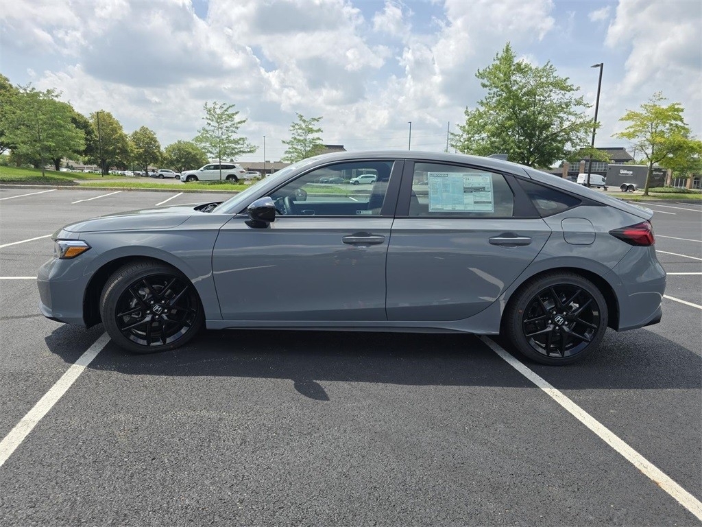 2025 Honda Civic Sport photo 4