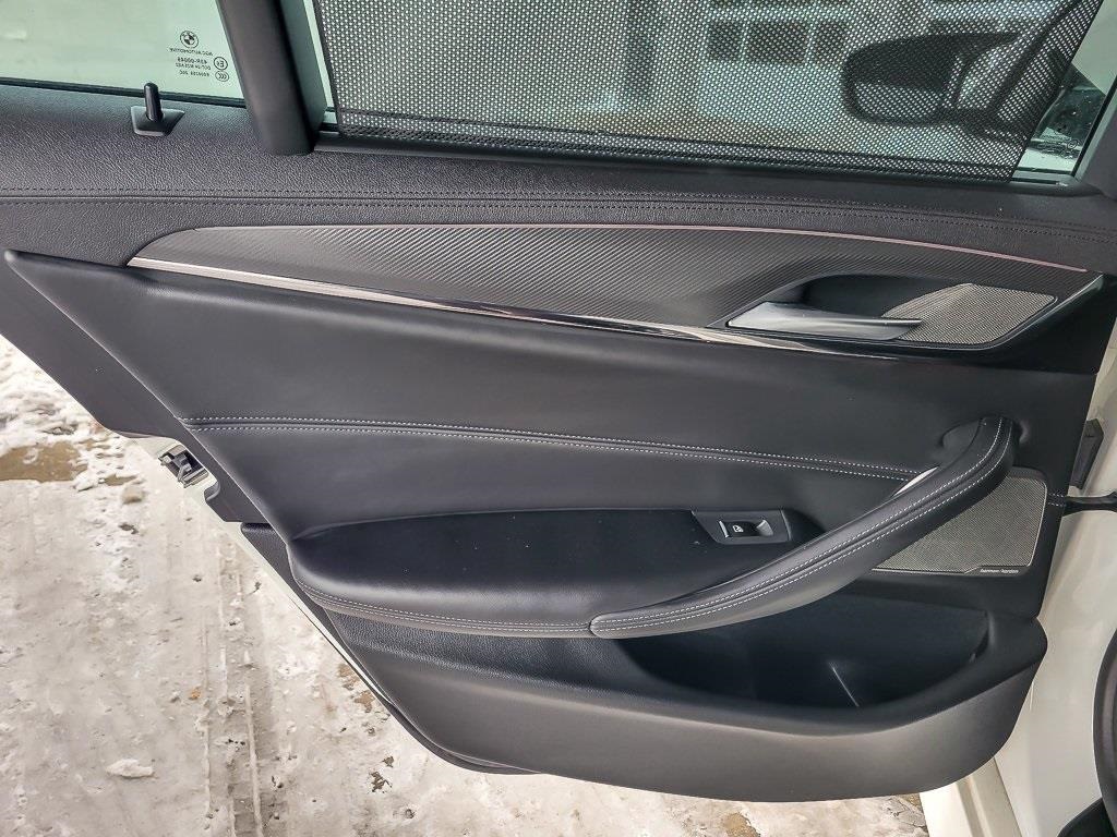 2022 BMW M5 - Image 18