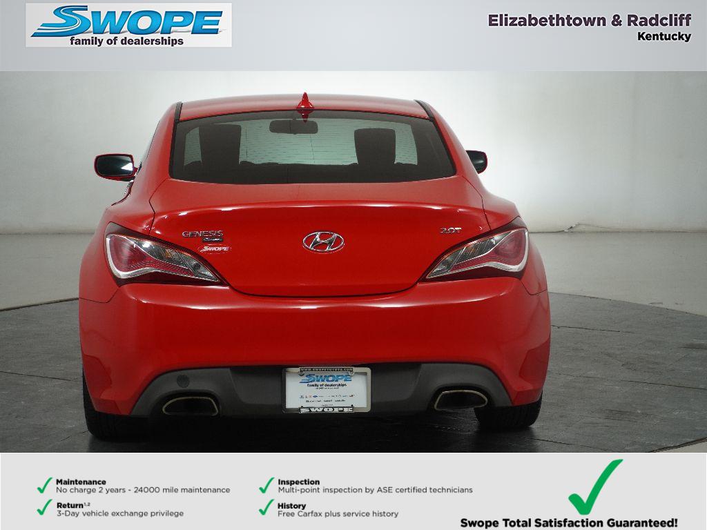 2013 Hyundai Genesis Coupe 2.0T photo 4