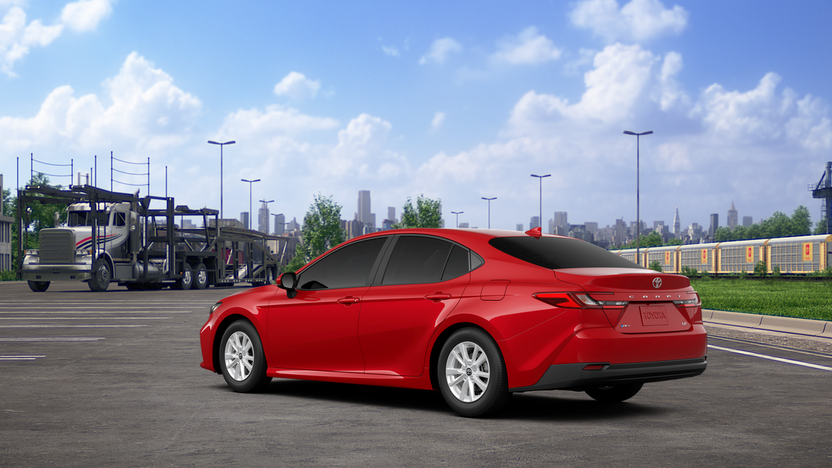 2026 Toyota Camry LE photo 4