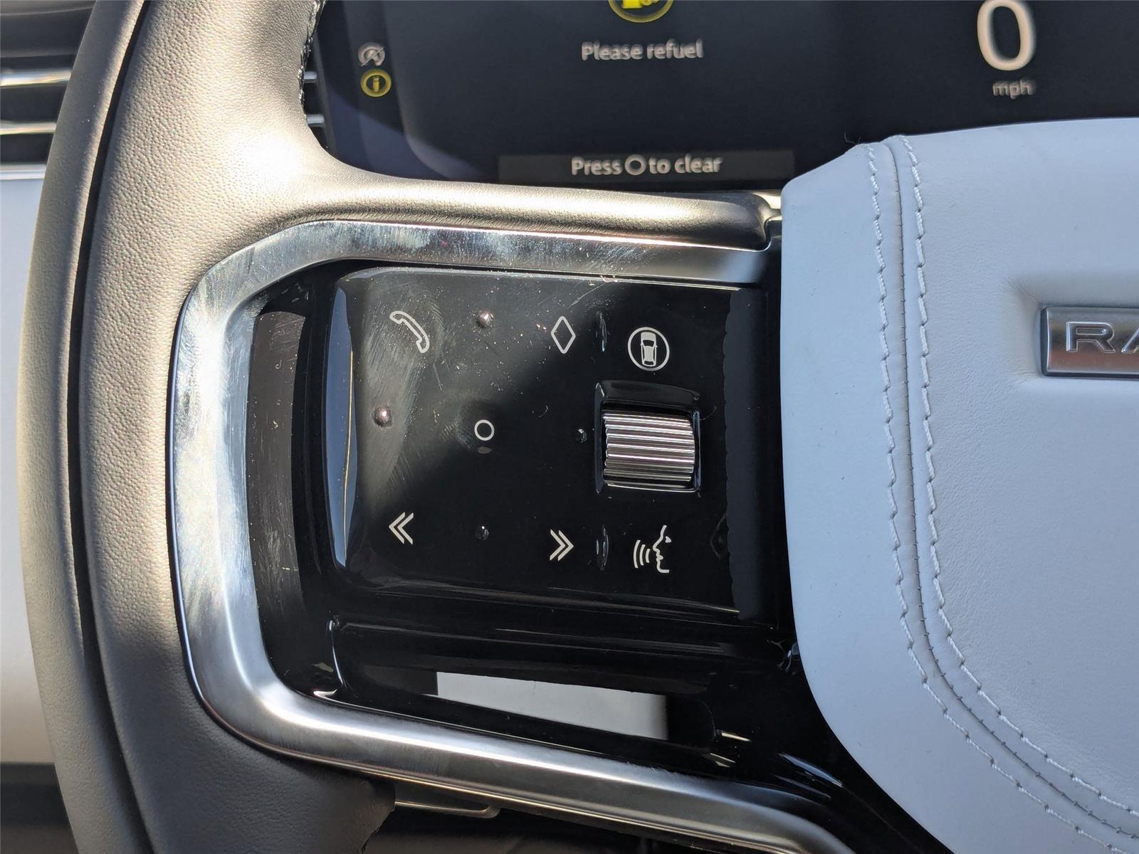 2025 Land Rover Range Rover Sport SE photo 16