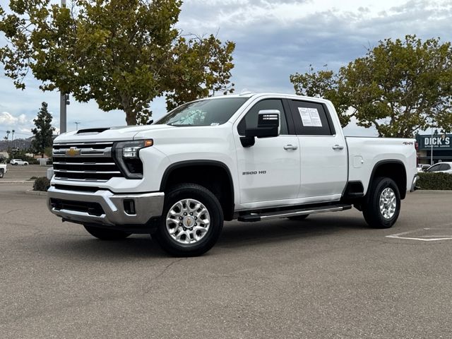 2024 Chevrolet Silverado 2500HD LTZ photo 2