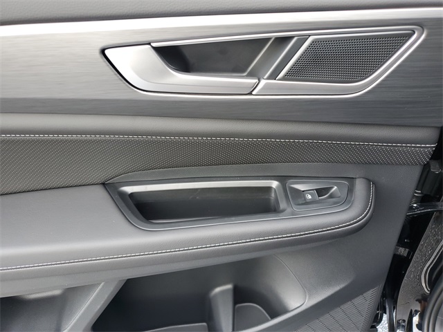 2026 Volkswagen Atlas Cross Sport SE photo 12