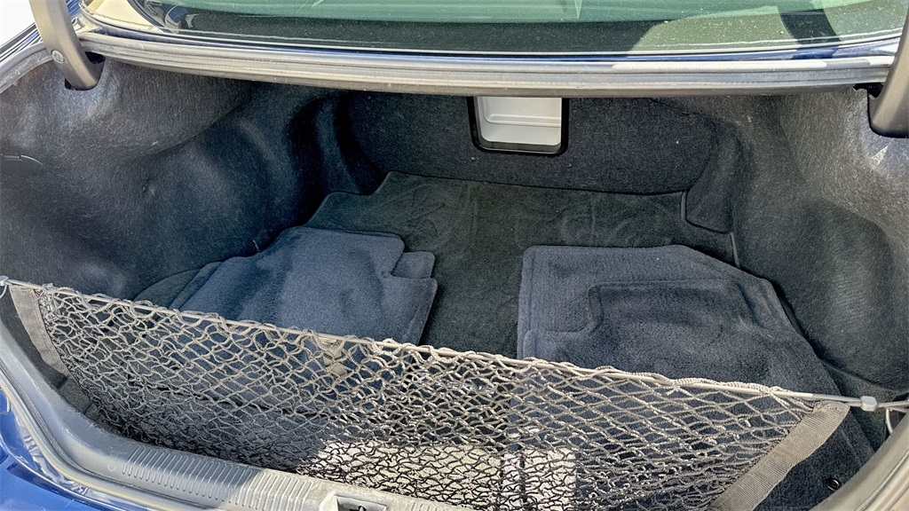 2011 Lexus ES 350 photo 56