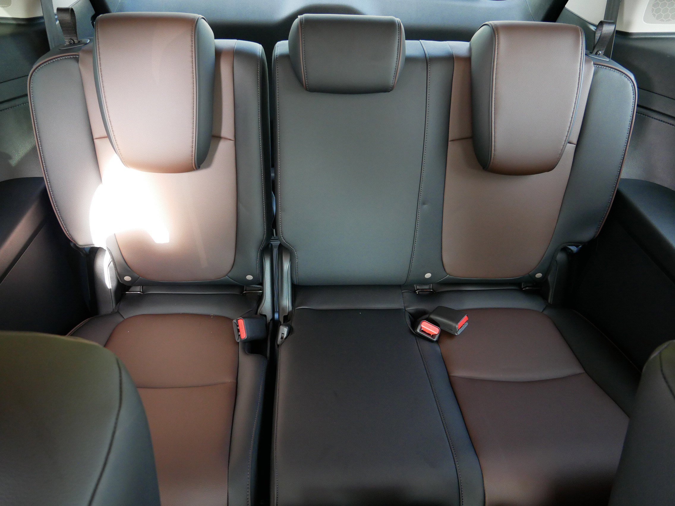 2025 Honda Odyssey Elite photo 12