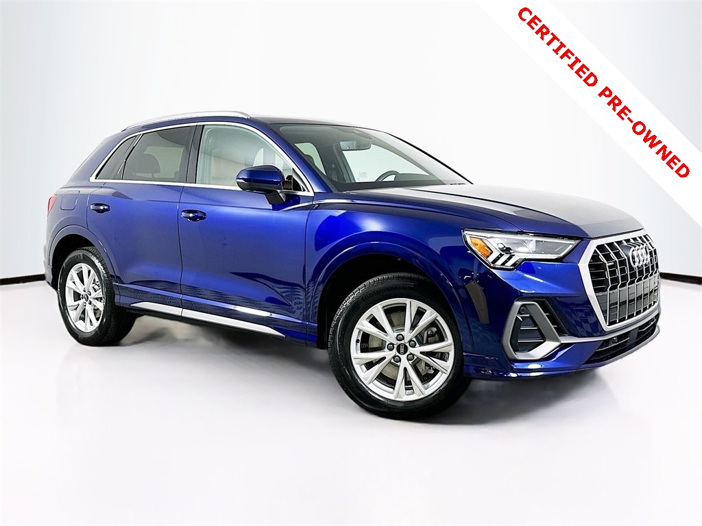 2025 Audi Q3 S Line Premium's photo