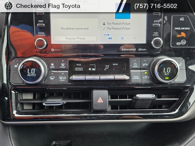 2021 Toyota Highlander XLE photo 15