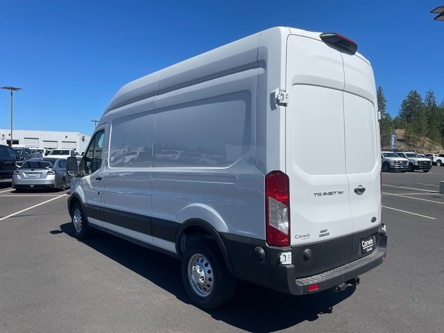 2025 Ford Transit photo 4