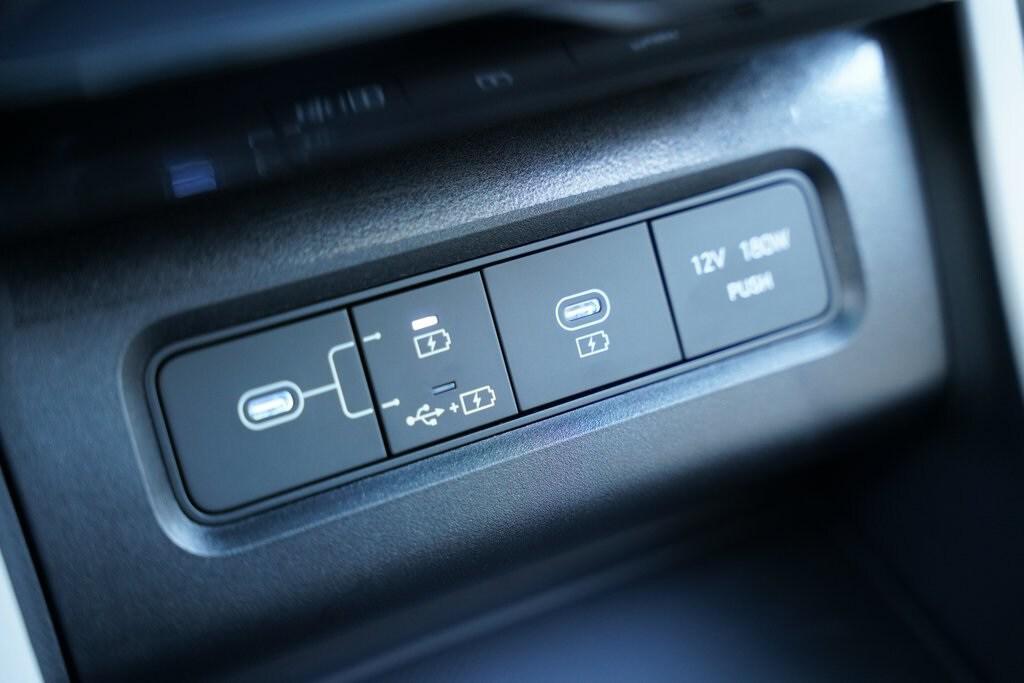 2025 Hyundai Tucson Hybrid Limited photo 24