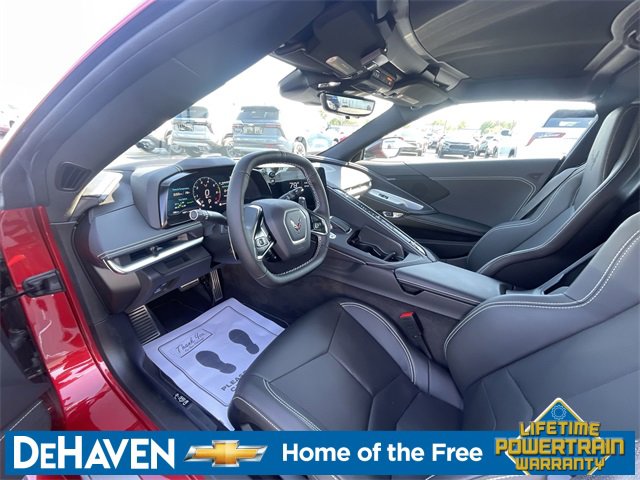 2024 Chevrolet Corvette Stingray 1LT photo 2
