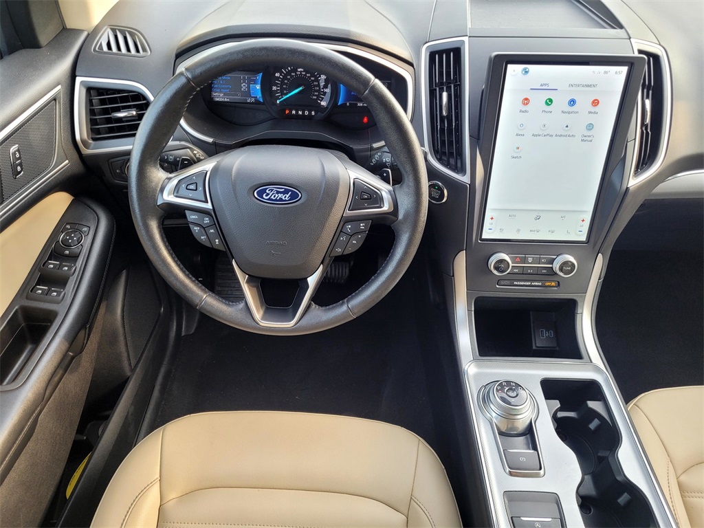 2021 Ford Edge SEL photo 24