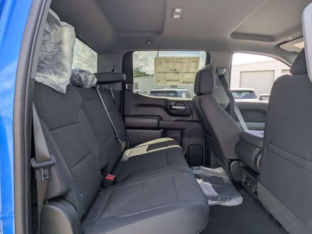 2025 Chevrolet Silverado 1500 Custom photo 24