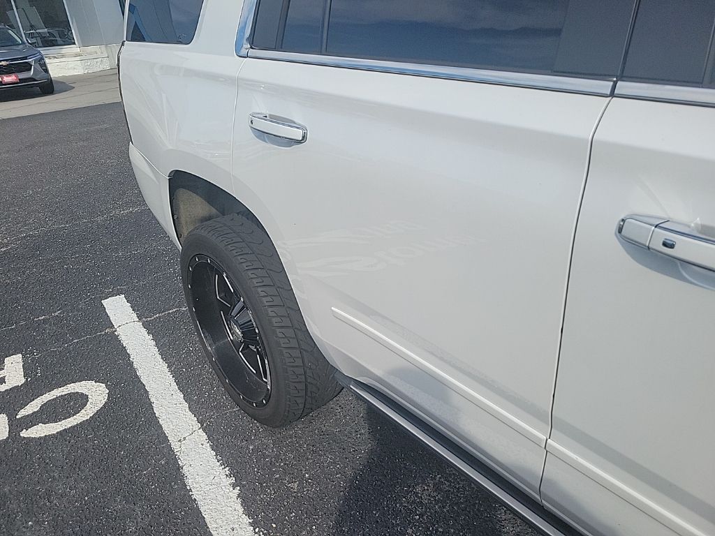2017 Chevrolet Tahoe Premier photo 9