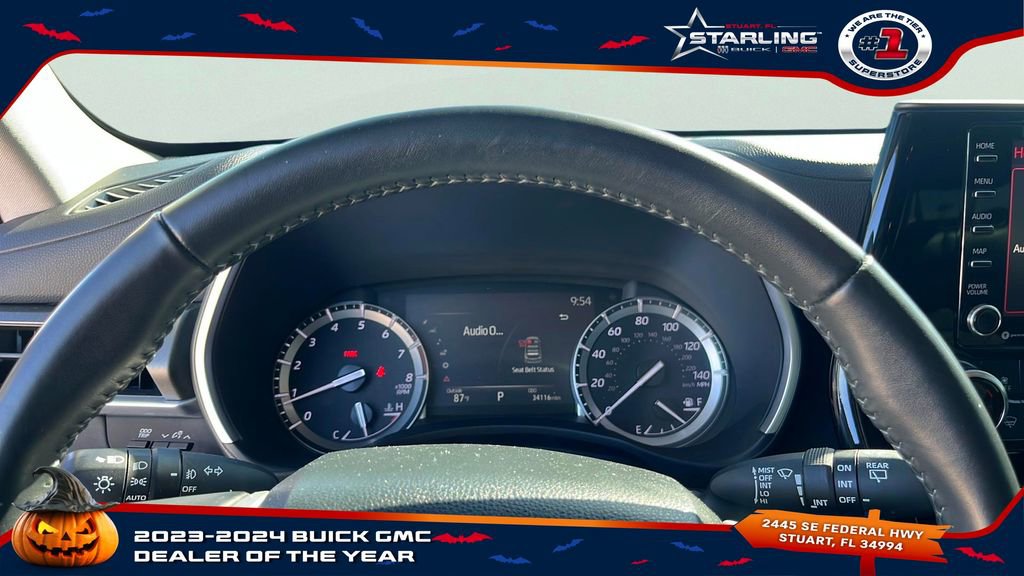 2022 Toyota Highlander XLE photo 12