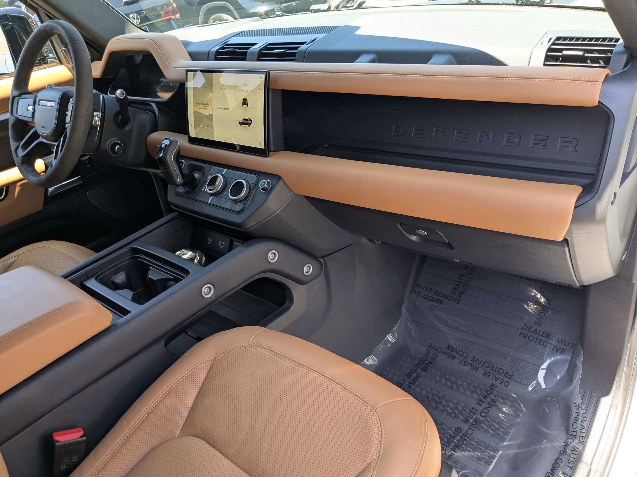 2023 Land Rover Defender 110 V8 photo 23