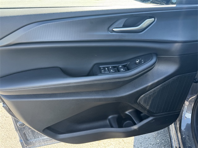 2023 Jeep Grand Cherokee Altitude photo 19