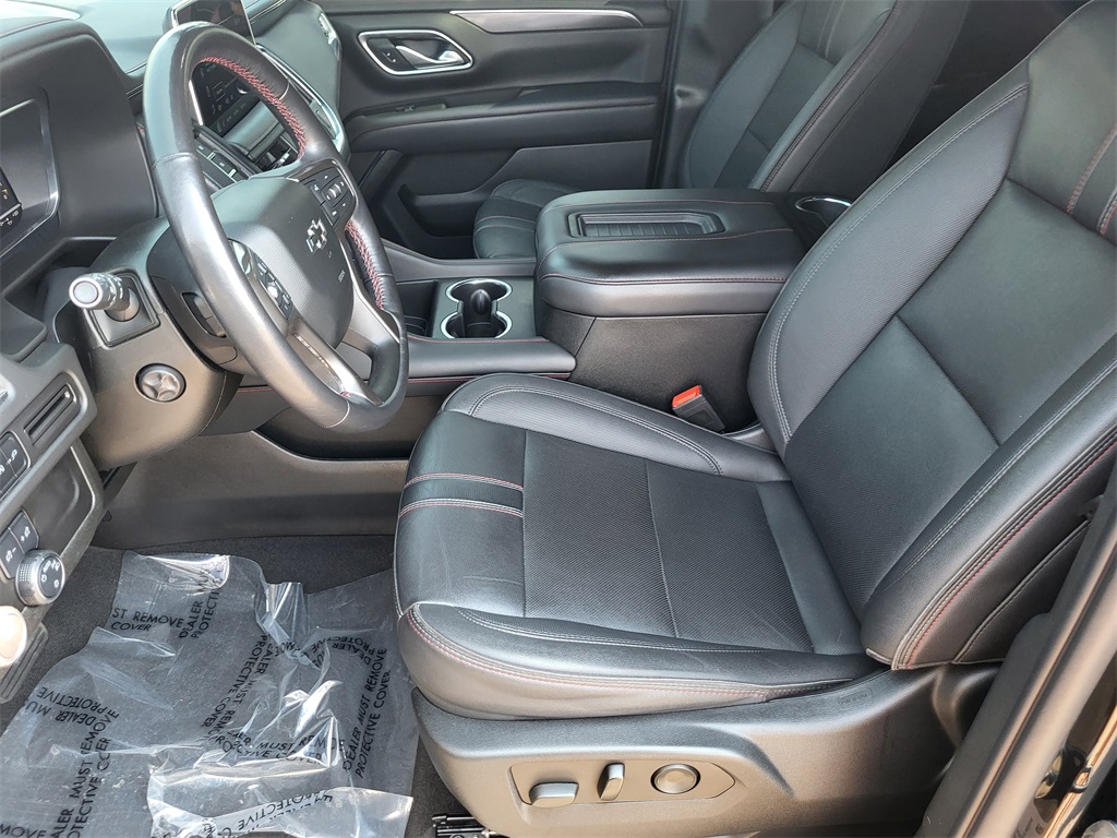 2022 Chevrolet Tahoe RST photo 16