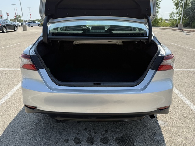 2023 Toyota Camry LE photo 14