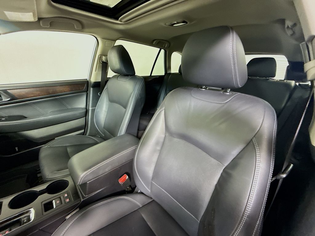 2019 Subaru Outback Limited photo 20