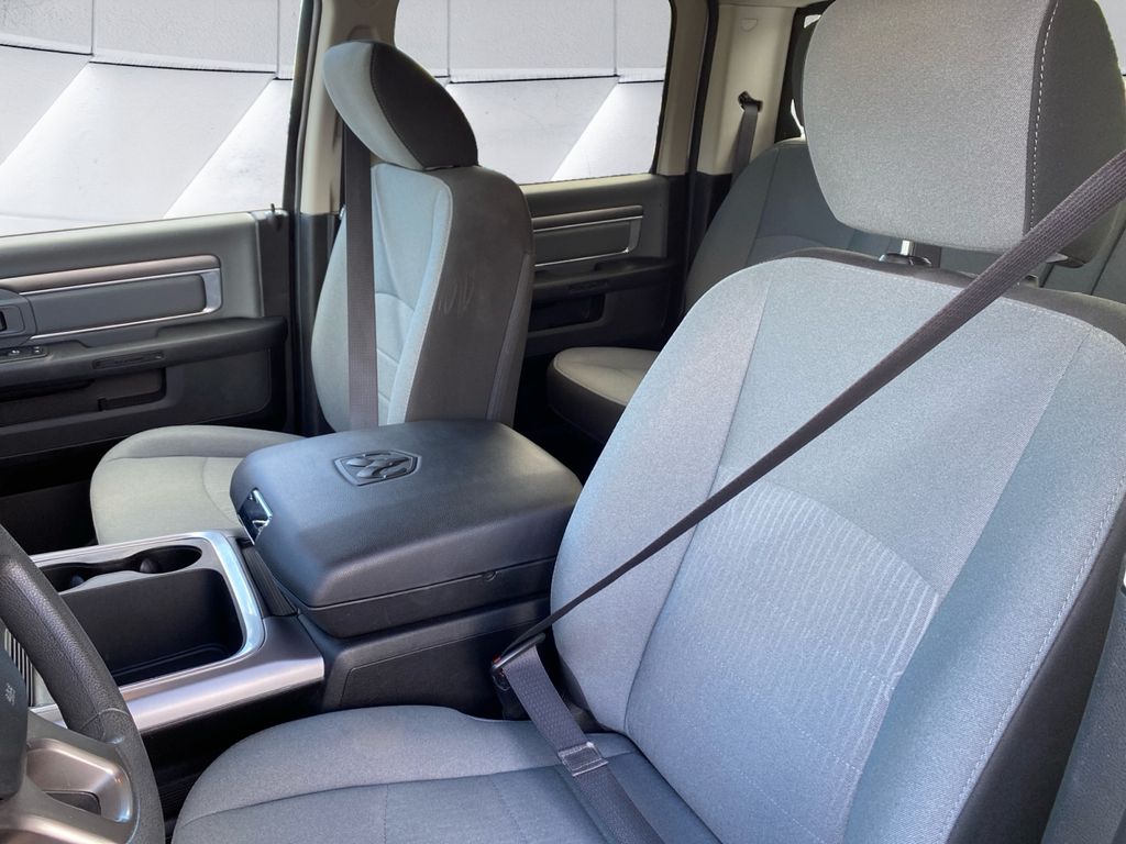 2023 Ram 1500 Classic SLT photo 6