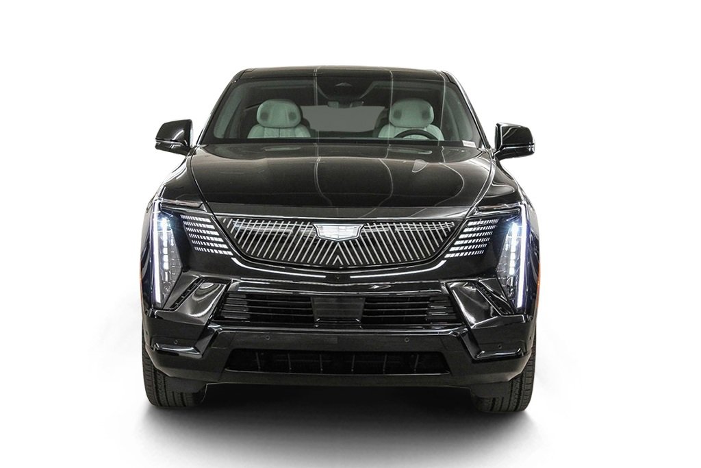 2025 Cadillac Escalade IQ Sport photo 2