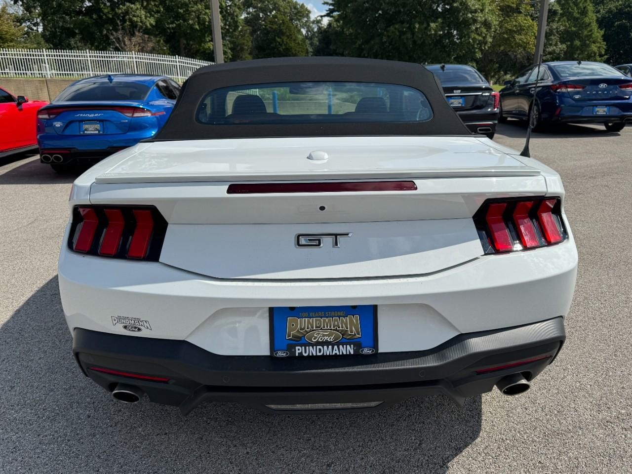 2024 Ford Mustang GT Premium Convertible photo 3