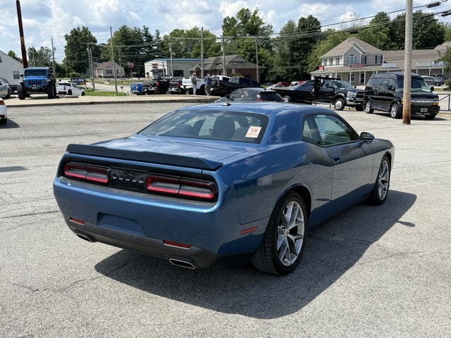 2022 Dodge Challenger GT photo 6