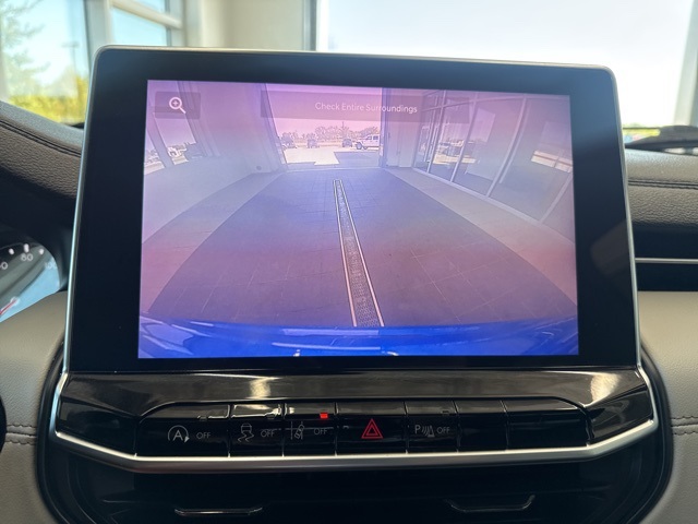 2023 Jeep Compass Limited photo 19