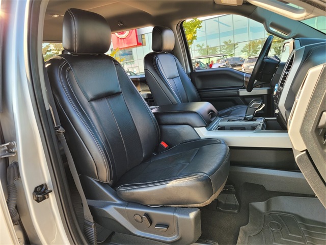 2019 Ford F-150 Lariat photo 18