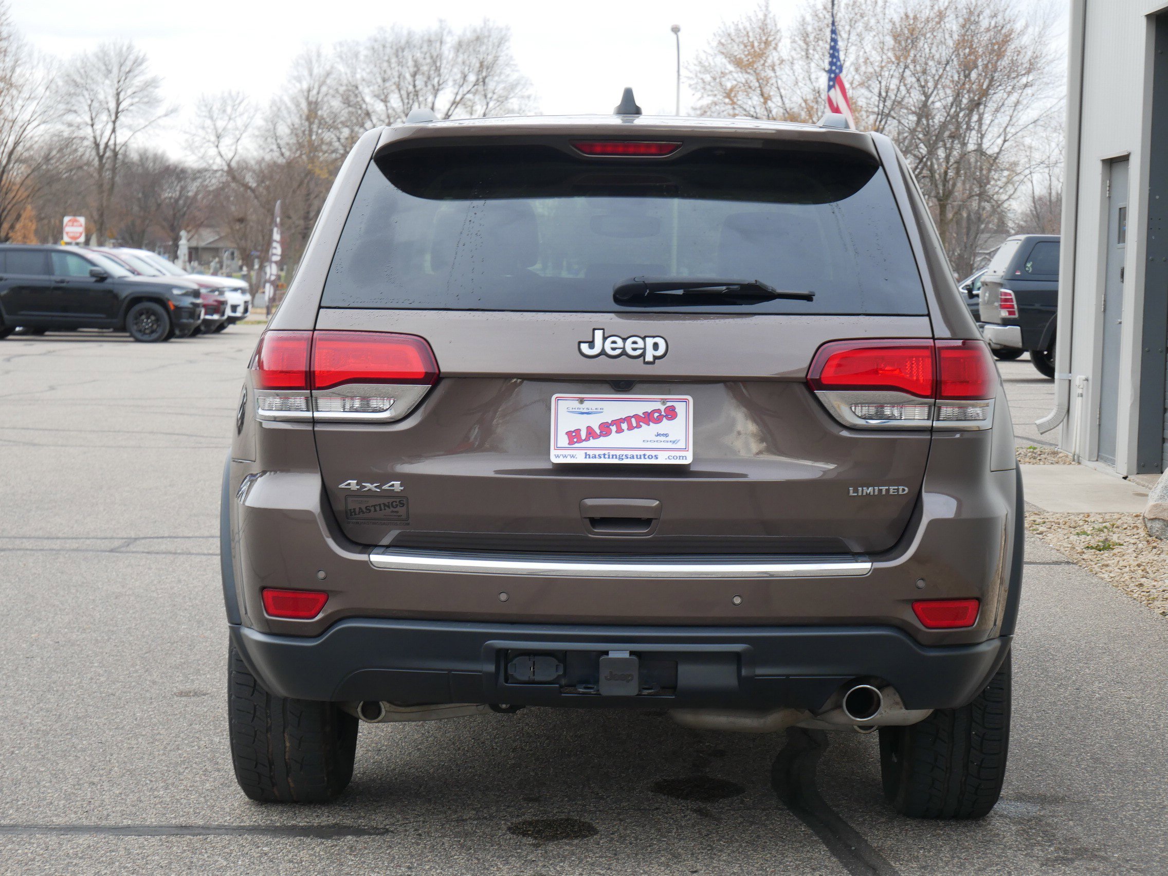 2021 Jeep Grand Cherokee Limited photo 3