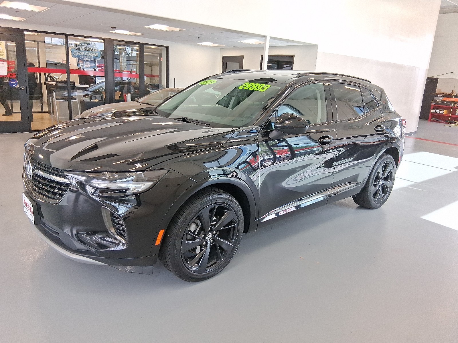 Used 2023 BLACK Buick Essence image 1