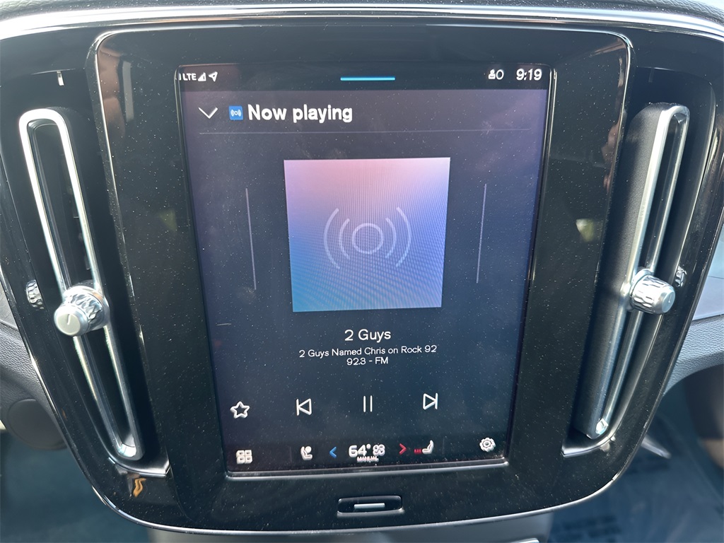 2023 Volvo C40 Recharge Ultimate photo 18