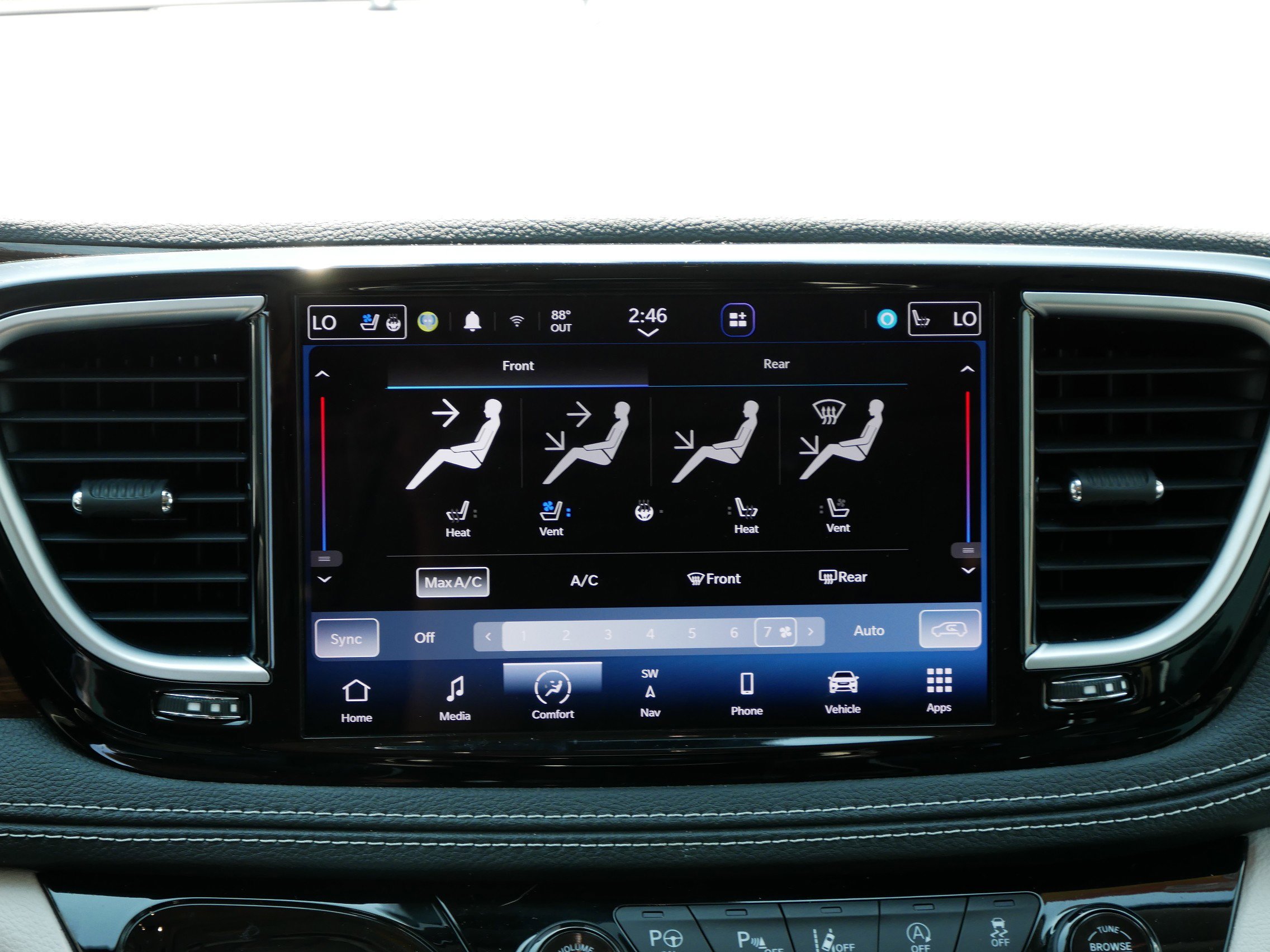2022 Chrysler Pacifica Limited photo 15