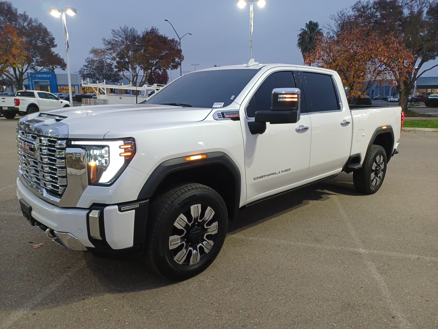2024 GMC Sierra 2500HD Denali's photo