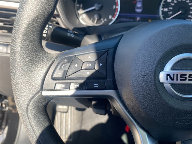 2022 Nissan Altima SV photo 23