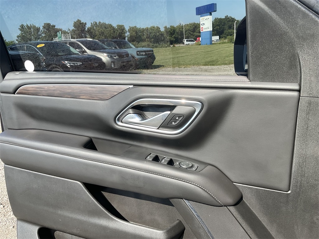 2023 Chevrolet Tahoe LS photo 12