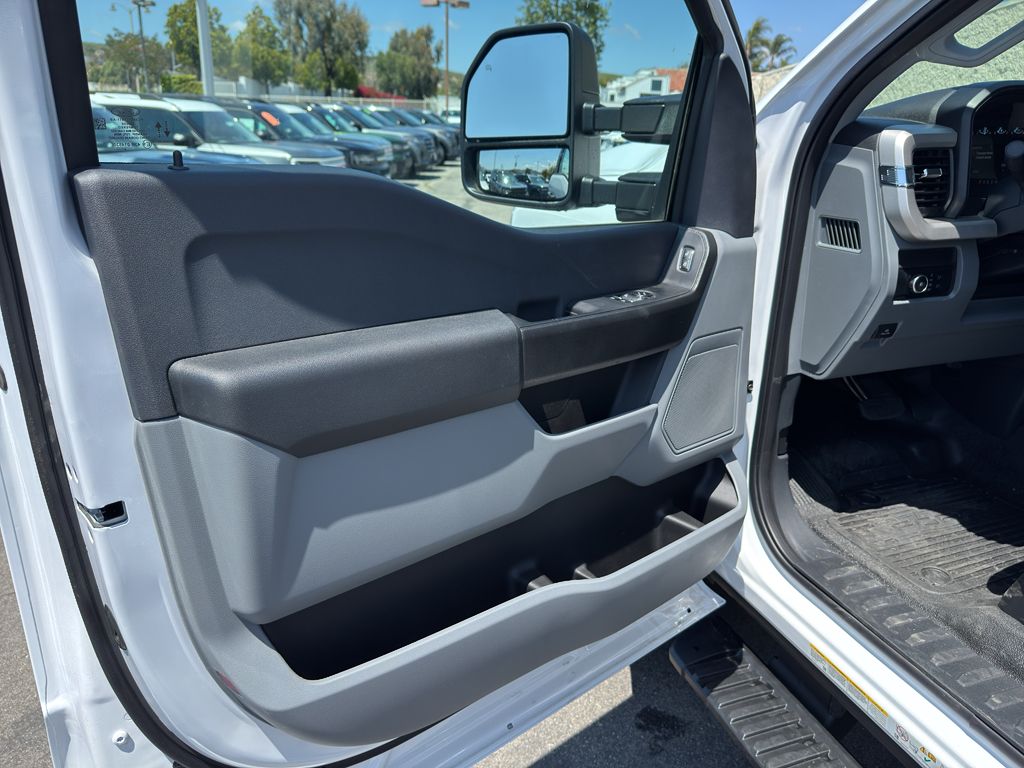 2024 Ford F-450 XL photo 14