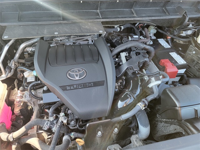 2023 Toyota Highlander Limited photo 32