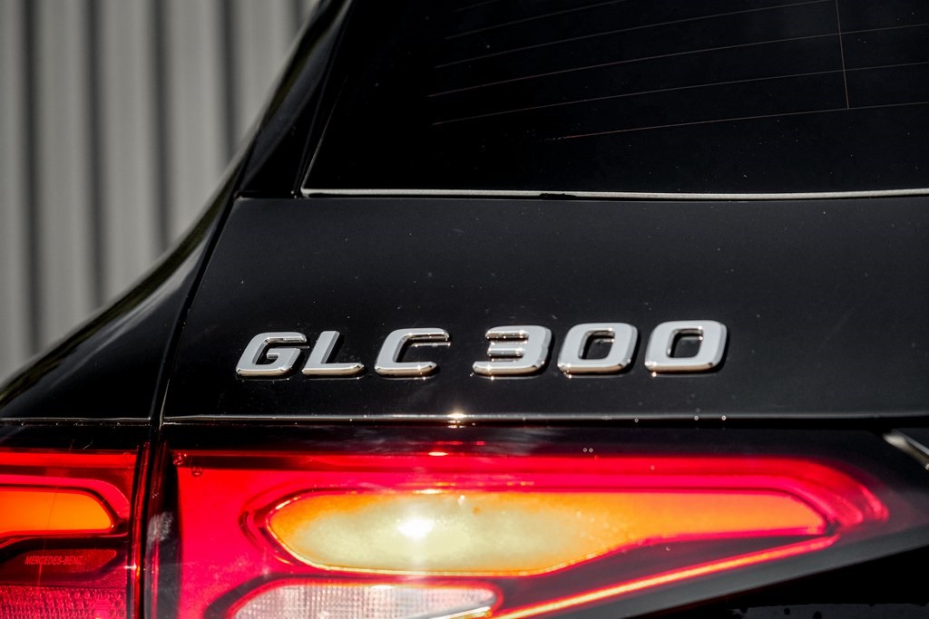 2026 Mercedes Benz GLC 300 4MATIC photo 8