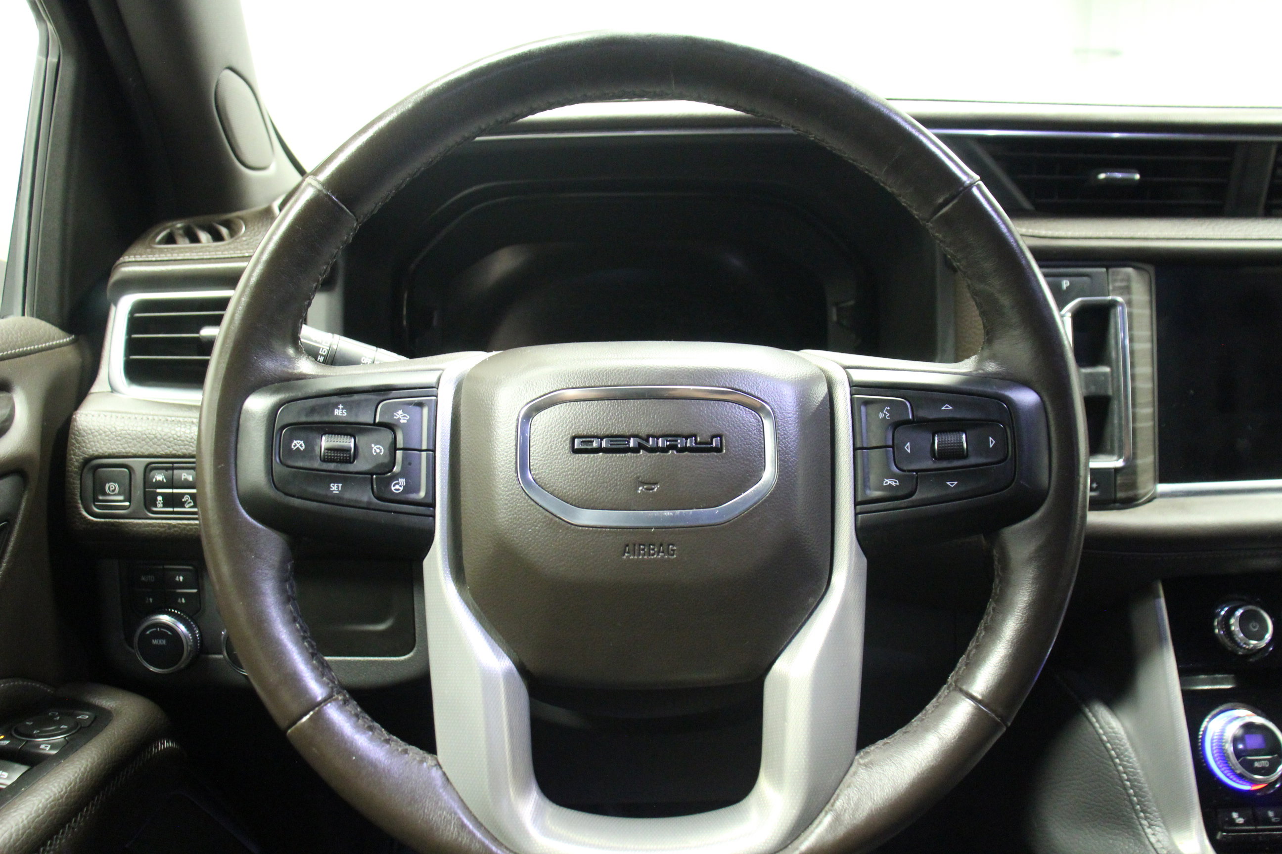 2022 Gmc Yukon Denali photo 19
